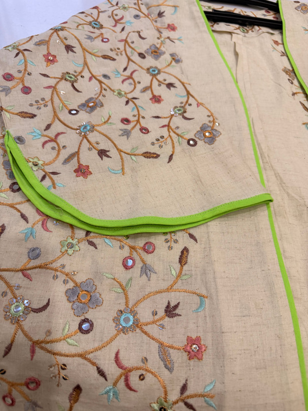 کت مجلسی لینن سوزن دوزی گلدار کرم